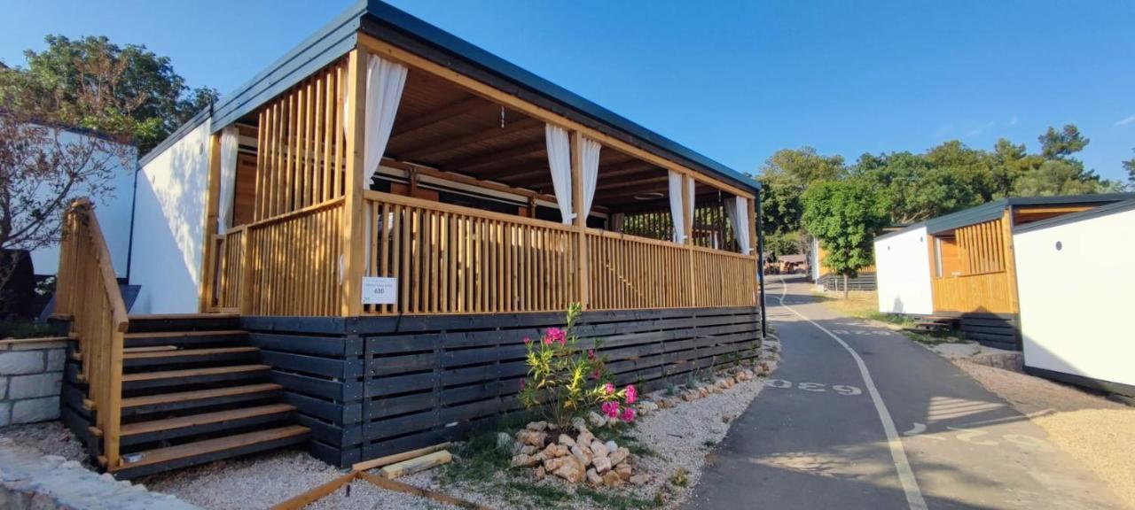 Mobile Home Kmz Selce Exteriör bild
