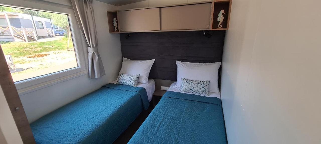 Mobile Home Kmz Selce Exteriör bild