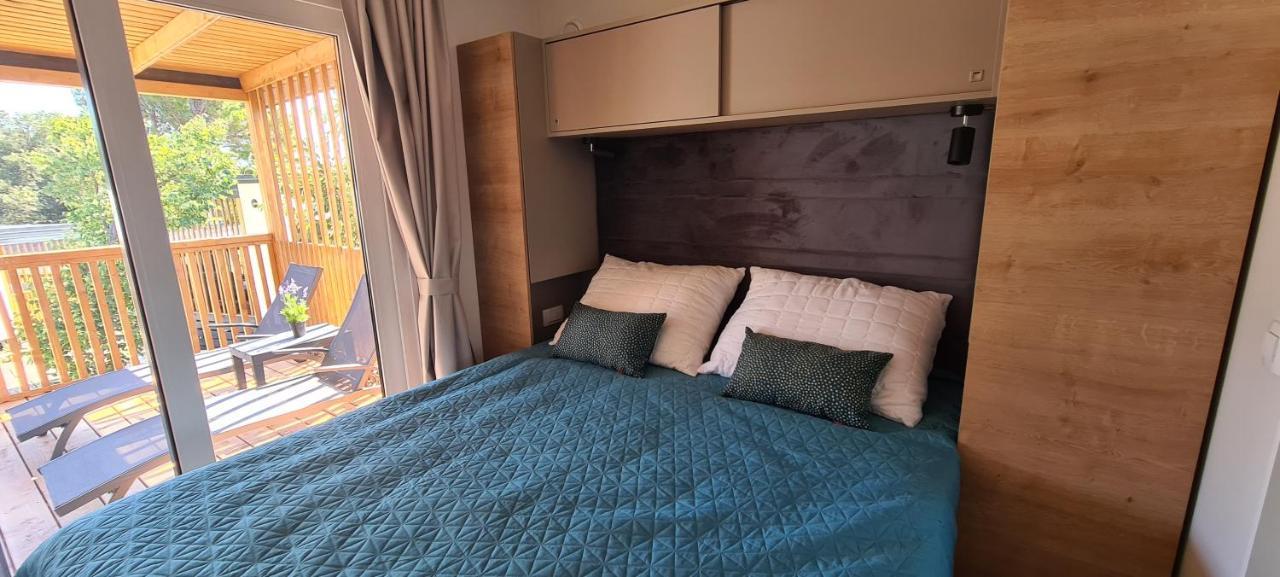 Mobile Home Kmz Selce Exteriör bild